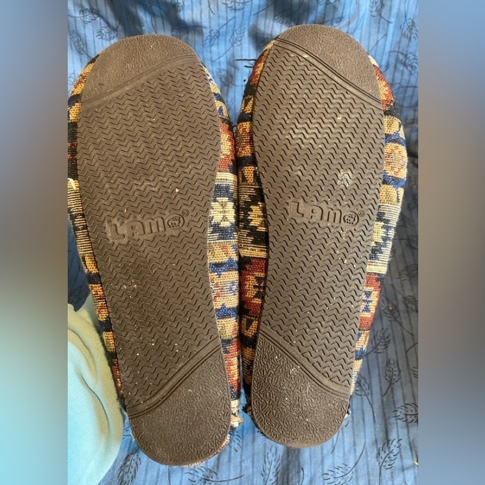 Lamo southwest print moccasins style rubber soled slippers size 7 - Picture 4 of 5